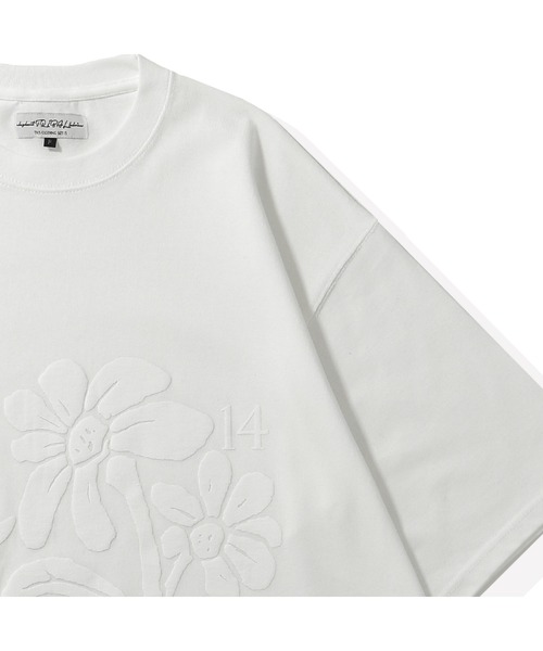 elephant TRIBAL fabrics(エレファントトライバルファブリックス)の「elephant TRIBAL fabrics FLOWER PRINT FAT T-SH(Tシャツ/カットソー・メンズ・ブラック/ホワイト・FREE)」の3枚目の写真