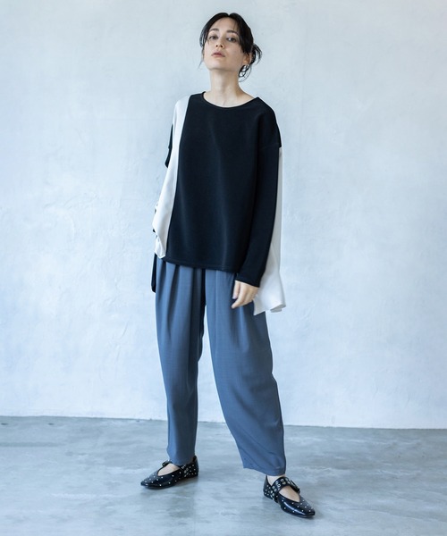 OSMOSIS(オズモーシス)の「アシンメトリー切替プルオーバー(Tシャツ/カットソー・レディース・アイボリー/ライトカーキ/ブラック・ONE SIZE)」の4枚目の写真