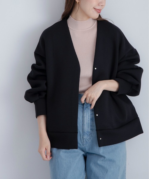 URBAN RESEARCH Sonny Label（アーバンリサーチサニーレーベル）の「『WEB限定』ダンボールVネックカットブルゾン（ブルゾン・レディース・アイボリー/グレー系その他/ブラック・FREE）」の2枚目の写真