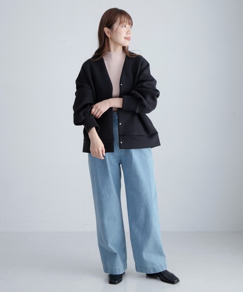 URBAN RESEARCH Sonny Label（アーバンリサーチサニーレーベル）の「『WEB限定』ダンボールVネックカットブルゾン（ブルゾン・レディース・アイボリー/グレー系その他/ブラック・FREE）」の15枚目の写真