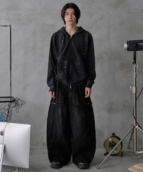 EPNK（イーピーエヌケー）の「Rhinestone zip hoodie / ラインストーンジップフーディ（パーカー・メンズ・ブラウン/ブラック・MEDIUM/LARGE）」の11枚目の写真