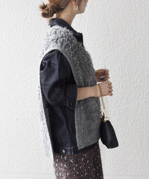 SHIPS any(シップス エニィ)の「SHIPS any: ループ ニット Vネック ベスト(ベスト・レディース・ナチュラル/グレー・ONE SIZE)」の15枚目の写真