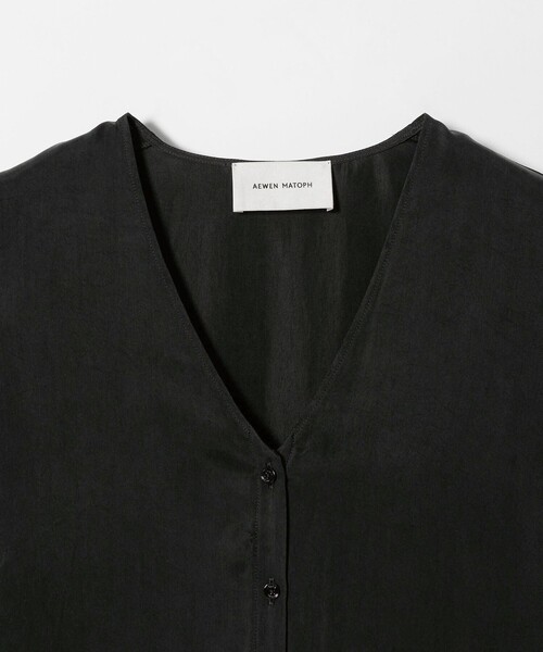 AEWEN MATOPH（イウエン マトフ）の「＜AEWEN MATOPH＞フレアVネックシャツワンピース（ワンピース・レディース・ホワイト/ブラック・FREE）」の17枚目の写真