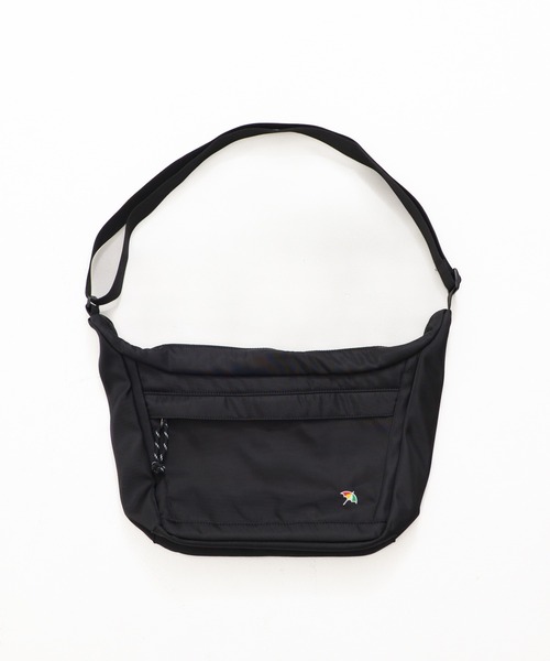 Arnold Palmer(アーノルドパーマー)の「ヘルメット シェア ショルダーバッグ(トートバッグ・レディース・ブラック/カーキ・F)」の10枚目の写真