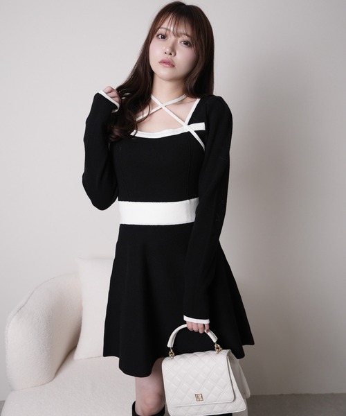 バックリボンバイカラーフレアワンピース（ワンピース）｜LIPSERVICE