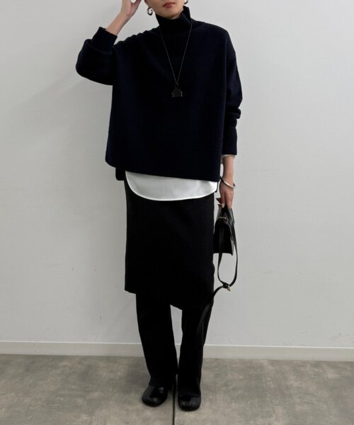 LOUNGEDRESS（ラウンジドレス）の「ニットスカート+パンツセット（その他パンツ・レディース・ブラック/ベージュ・MEDIUM/SMALL）」の11枚目の写真