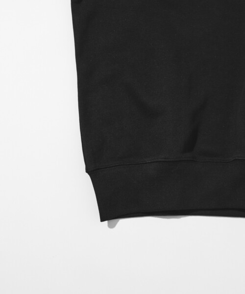 Firsthand（ファーストハンド）の「MA Firsthand/マ ファーストハンド MA ベーシックロゴ刺繍 クルーネックスウェット / 裏毛 / リラックスフィット（スウェット・メンズ・オリーブ/ブラック/オフホワイト/グレー・LARGE/MEDIUM）」の18枚目の写真