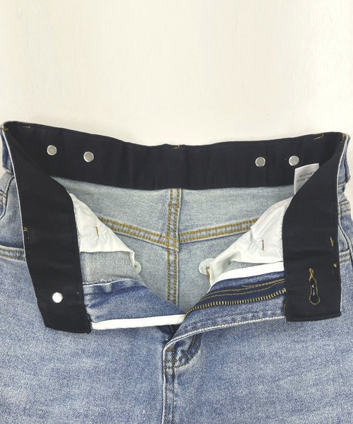 DAY CLOSET（デイ クローゼット）の「【大きいサイズ有/全周裏ゴム/2段階調整可】ウォッシュ加工ストレートデニムパンツ レディース（デニムパンツ・レディース・ブルー/ライトブルー/ブラック/インディゴブルー・2XL/XL/L/S/M）」の5枚目の写真