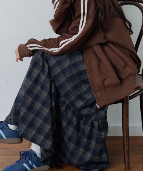 RETRO GIRL(レトロガール)の「イレヘムギャザーSK(スカート・レディース・ブラック/ブルー系その他2/ブラウン系その他2・FREE)」の22枚目の写真