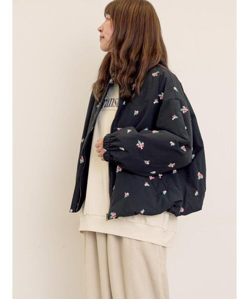 Samansa Mos2（サマンサ モスモス）の「小花総刺繍中綿ジャケット（ノーカラージャケット・レディース・オレンジ/キナリ/ブラック・F）」の14枚目の写真