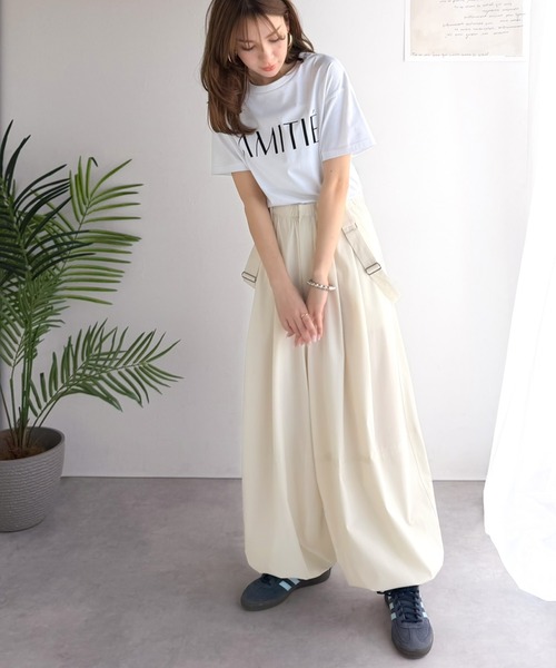 classicalelf(クラシカルエルフ)の「【撥水・UVカット・イージーケア機能付き】アクティブシーンにも頼れる!サスペンダー付きボリュームパンツ(その他パンツ・レディース・アイボリー/ブラック/チャコール・MEDIUM/SMALL/X-LARGE/LARGE)」の6枚目の写真