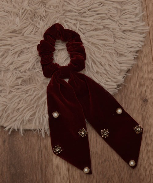 Mayree（メイリー）の「【resonance】ベロア パール モチーフ シュシュ（シュシュ・レディース・ワインレッド/ブラック・FREE）」の7枚目の写真