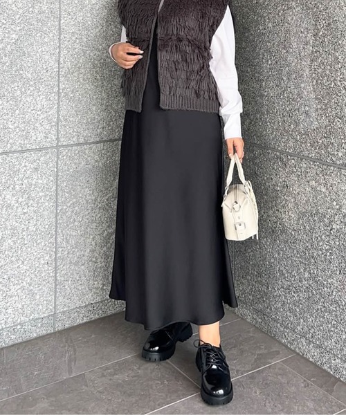 Fabby fabby（ファビィーファビィー）の「レースアップマニッシュシューズ（スニーカー・レディース・ベージュ系その他/ブラック系その他/ブラック・MEDIUM/LARGE/SMALL）」の4枚目の写真
