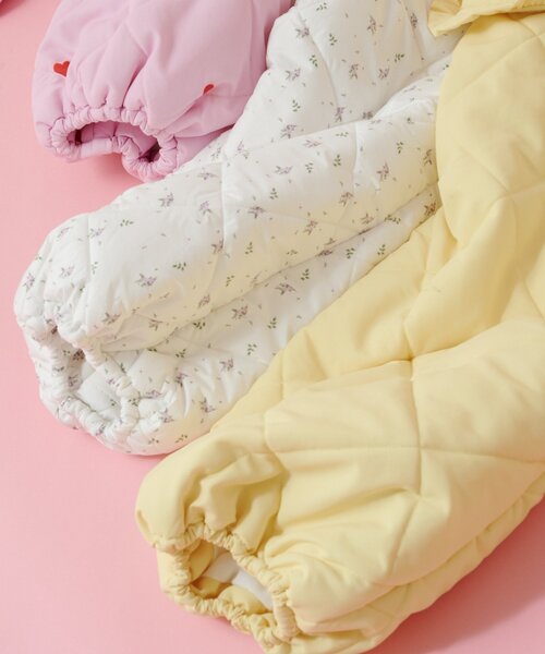 w closet(ダブルクローゼット)の「Amフリル中綿ブルゾン(ダウンジャケット/コート・レディース・オフホワイト/ピンク/イエロー・FREE)」の6枚目の写真