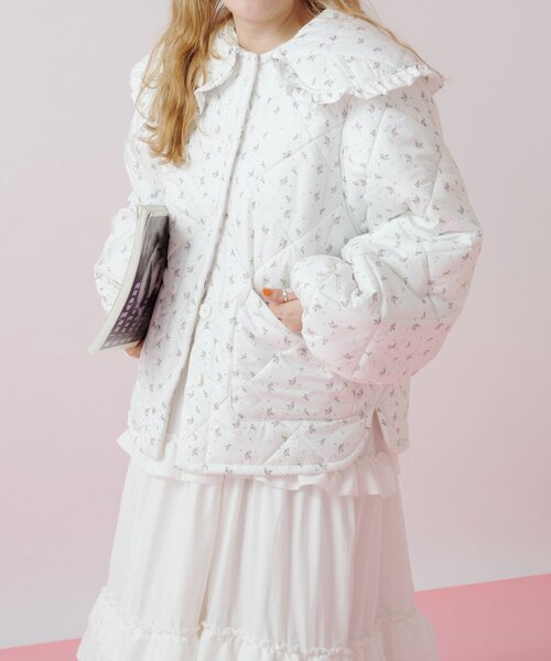 w closet(ダブルクローゼット)の「Amフリル中綿ブルゾン(ダウンジャケット/コート・レディース・オフホワイト/ピンク/イエロー・FREE)」の11枚目の写真