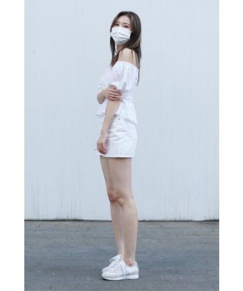 MUSINSA STANDARD WOMAN（ムシンサスタンダードウーマン）の「レディースベーシックデニムショートパンツ[ホワイト]（デニムパンツ・レディース・その他・30/24/26/27/28/29/25）」の10枚目の写真