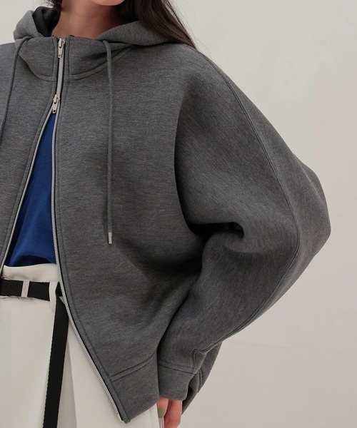 DRESSLAVE（ドレスレイブ）の「stiff dolman sleeve hoodie(スティッフドルマンスリーブフーディ)（パーカー・レディース・ホワイト/チャコールグレー・38）」の10枚目の写真