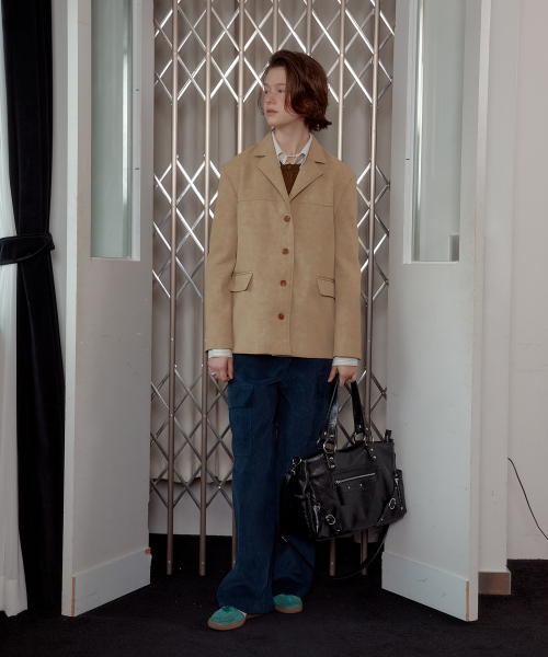 ANOETIC(アノエティック)の「CORDUROY CARGO WIDE PANTS_NAVY(その他パンツ・レディース・ネイビー・FREE)」の4枚目の写真