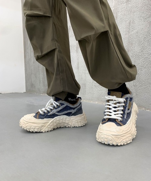 shoes365(シューズスリーシックスファイヴ)の「デニム厚底スニーカー/Denim platform sneakers(スニーカー・メンズ・ブラック/インディゴブルー/グレー・27.0cm/26.5cm/26.0cm/25.5cm/25.0cm)」の3枚目の写真