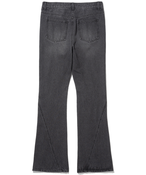 NOT4NERD(ノットフォーナード)の「Curved Dirty Wash Bootscut Denim Pants - Black(デニムパンツ・レディース・その他・LARGE/MEDIUM/X-LARGE)」の3枚目の写真