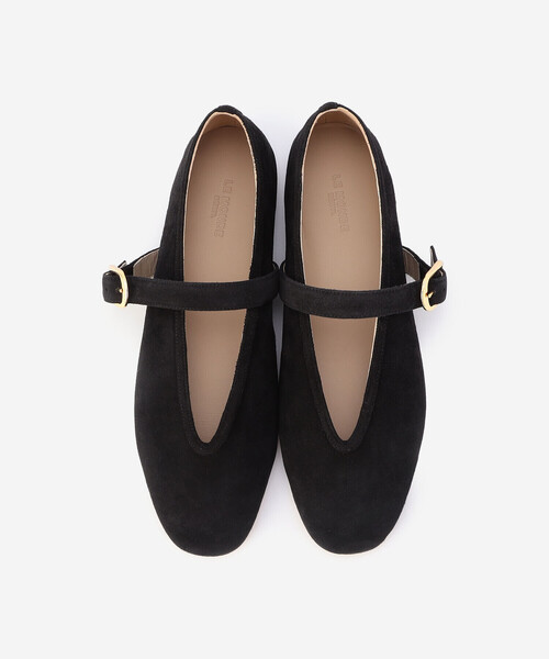 Bshop（ビショップ）の「LE MONDE BERYL | STELLA SLIPPER BLACK WOMEN（その他シューズ・レディース・ブラック・37/38/36）」の5枚目の写真