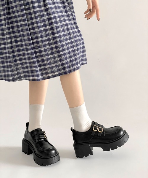 Shoes in Closet(シューズインクローゼット)の「厚底 ダブルベルト ヒール ローファー 471(ローファー・レディース・ブラック/ダークブラウン・S/M/L/LL)」の19枚目の写真