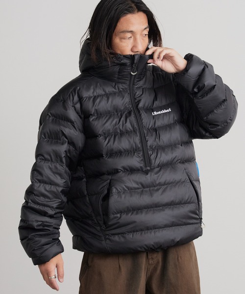 Liberaiders（リベレイダース）の「Liberaiders/リベレイダース DOWN HALF ZIP HOODIE ブランドロゴ アノラックダウンジャケット（ダウンジャケット/コート・メンズ・ブラック・M/L/XL）」の11枚目の写真