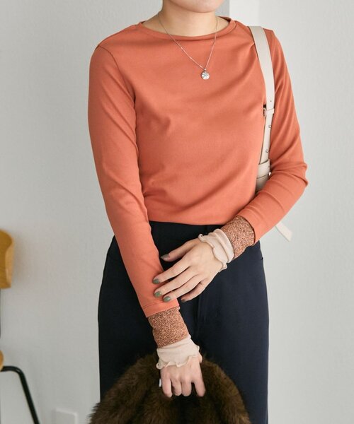 ear PAPILLONNER(イアパピヨネ)の「リブ袖メロウカットソー【SUM1 STYLE】(Tシャツ/カットソー・レディース・ブラック/オレンジ/ホワイト・FREE)」の3枚目の写真