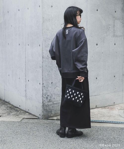 THE GOODLAND MARKET（ザグッドランドマーケット）の「EXPO2025 TOTE-DOT S（トートバッグ・レディース・ホワイト/ブラック・SMALL）」の7枚目の写真