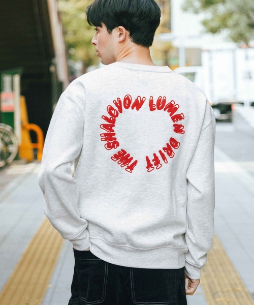 LAKOLE(ラコレ)の「サークルロゴ裏起毛プルオーバー / 625381(スウェット・メンズ・ホワイト/ブラック/グレー・LARGE/MEDIUM)」の1枚目の写真
