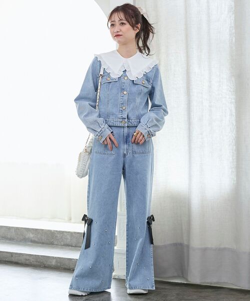 MAJESTIC LEGON(マジェスティックレゴン)の「フリルカラー&ブローチセットGジャン(デニムジャケット・レディース・ブラック/サックスブルー・MEDIUM/SMALL)」の5枚目の写真