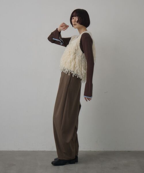 kivi（キヴィ）の「ヘリンボーンカーブパンツ（その他パンツ・レディース・チャコールグレー/ブラウン/ライトグレー・FREE）」の5枚目の写真