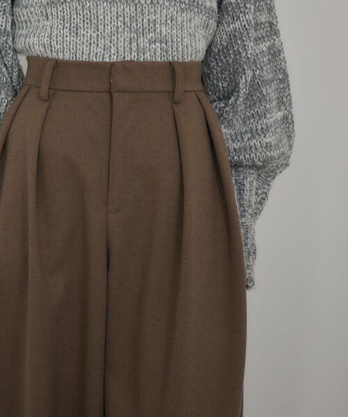 kivi（キヴィ）の「ヘリンボーンカーブパンツ（その他パンツ・レディース・チャコールグレー/ブラウン/ライトグレー・FREE）」の17枚目の写真