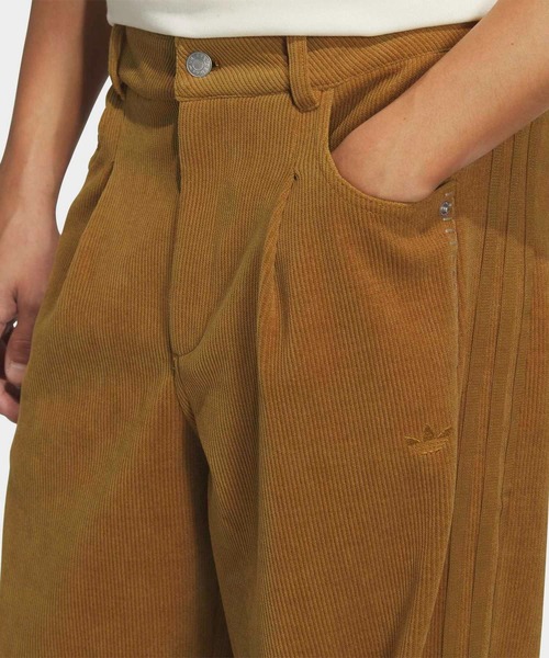 adidas（アディダス）の「クラフテッドパンツ / アディダスオリジナルス adidas Originals（その他パンツ・メンズ・ブラウン・X-LARGE/SMALL/MEDIUM/LARGE/3XL/XX-LARGE/X-SMALL）」の3枚目の写真