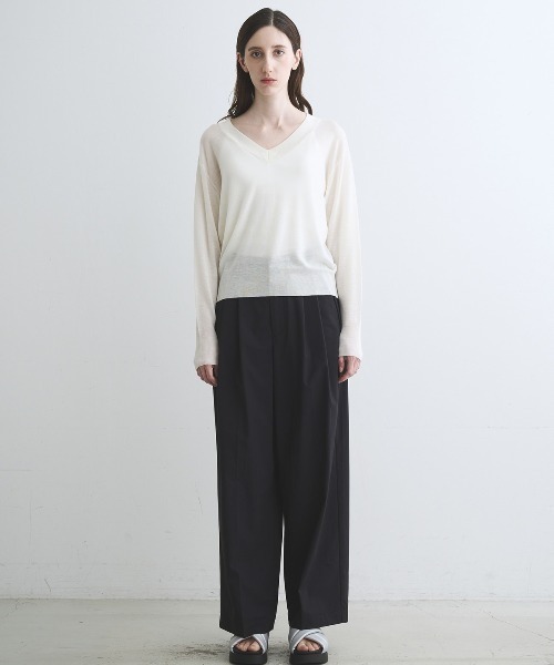 three dots(スリードッツ)の「エアーセーター Vネック(ニット/セーター・レディース・ホワイト/ブルー/ピンク・SMALL)」の11枚目の写真