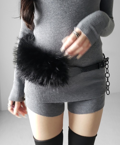 me+em select(ミームセレクト)の「ボリュームフェイクファーベルト / volume fake fur belt(ベルト・レディース・ブラック・FREE)」の11枚目の写真