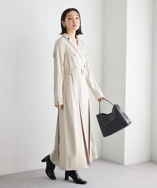 Andemiu(アンデミュウ)の「トレンチ風キンボタンワンピース644033(ワンピース・レディース・ベージュ/ネイビー/ライトグリーン・FREE)」の1枚目の写真