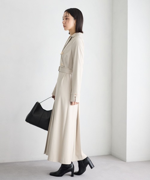 Andemiu(アンデミュウ)の「トレンチ風キンボタンワンピース644033(ワンピース・レディース・ベージュ/ネイビー/ライトグリーン・FREE)」の6枚目の写真
