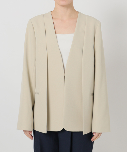 La TOTALITE（ラトータリテ）の「2WAYスリットジャケット（ノーカラージャケット・レディース・ベージュ/ネイビー/ライトグリーン・38/36）」の7枚目の写真