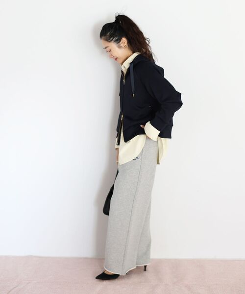 le.coeur blanc（ルクールブラン）の「カルゼダンボールパーカー（パーカー・レディース・ネイビー・38）」の10枚目の写真