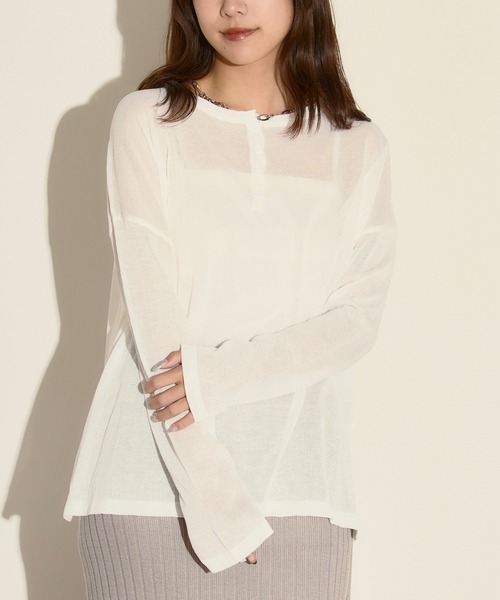 限定値下げシアーヘンリーネックプルオーバー　オフホワイト セール】シアーヘンリーネック プルオーバー / サイドスリット シアー