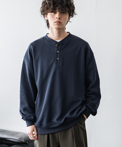 Rocky Monroe（ロッキーモンロー）の「オーバーサイズ 裏毛ヘンリーネック長袖スウェット（スウェット・メンズ・ブラック/アッシュ/ネイビー/グレー・XL/L/M）」の4枚目の写真