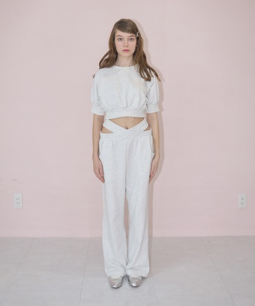 mieya mieya（ミーヤミーヤ）の「【mieya mieya】short sweat pullover/ショートスウェットプルオーバー（スウェット・レディース・ホワイト/ライトグレー・FREE）」の8枚目の写真