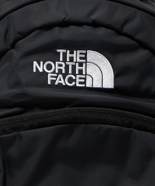 THE NORTH FACE(ザノースフェイス)の「<THE NORTH FACE>スモールデイ リュック(15L) / キッズ(バックパック/リュック・キッズ・ベージュ/ロイヤルブルー/ブラック・FREE)」の21枚目の写真