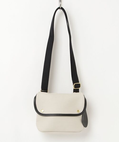 BRADY(ブレディー)の「Brady(ブレディ) AVON MINI(ショルダーバッグ・レディース・グレー系その他3/カーキ・F)」の1枚目の写真