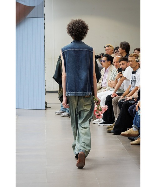 Maison MIHARA YASUHIRO(メゾンミハラヤスヒロ)の「【MIHARAYASUHIRO/ミハラヤスヒロ】A16BL023 DENIM JACKET(デニムジャケット・メンズ・ブラック/インディゴブルー・46)」の6枚目の写真