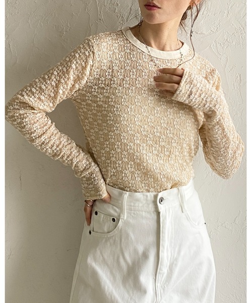 She's Closet(シーズクローゼット)の「長袖 クルーネック 花柄 レースシアートップス ロングTシャツ(Tシャツ/カットソー・レディース・ライトベージュ/ブラック/アイボリー・FREE)」の6枚目の写真