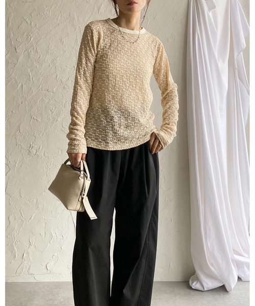 She's Closet(シーズクローゼット)の「長袖 クルーネック 花柄 レースシアートップス ロングTシャツ(Tシャツ/カットソー・レディース・ライトベージュ/ブラック/アイボリー・FREE)」の12枚目の写真