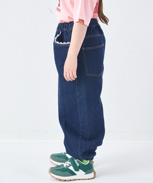 pairmanon（ペアマノン）の「ガールズ レース 裾ゴム カーブデニムパンツ（デニムパンツ・キッズ・インディゴブルー/ライトブルー・100/110/120/130/140/150/90）」の15枚目の写真