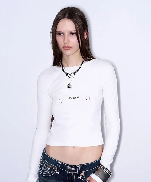 EYEER（イワイイアル）の「◇EYEER◇ブランド直輸入正規品/ピアス ロング スリーブ Tシャツ PIERCING LONG SLEEVE TEE（Tシャツ/カットソー・レディース・ホワイト/ブラック・S）」の4枚目の写真